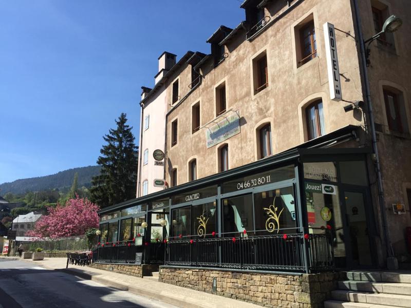 Hotel La Citadelle La Canourgue Exterior foto
